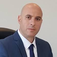 מהי "חברה משכנת"?