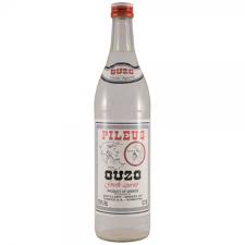 Ouzo Pileus Amazon De Bier Wein Spirituosen Ouzo Spirituosen Bier