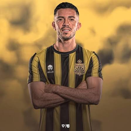 Jefferson Brenes es nuevo jugador del Bhayangkara de Indonesia por 2 años, hoy firmó su contrato, viajará en los próximos días. Una oferta grande económicamente, pedido expreso del entrenador. Una venta del
