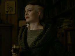 È morta a soli 52 anni helen mccrory, attrice inglese nota al grande pubblico per aver interpretato il ruolo di narcissa malfoy, la madre di draco, nella saga di harry potter; Gyktppf1hgheim