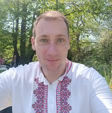 J-f Caron is now out of the recovery room and is now in his own room. He is  fine despite a little oxygen to help him. Finally just the 2 tendons  reattached