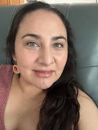 Who is a good hairstylist in Lehigh Acres, FL?