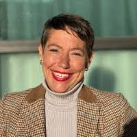 Leslie Burrell's Instagram, Twitter & Facebook