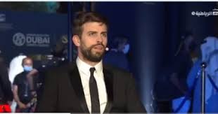 الخطيب يتلقى دعوة حضور حفل جلوب سوكر لتسليم الأهلي جائزة بطل القرن الإفريقي. 0qda5jwodbutxm