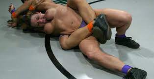 Hide and seek across the earth. Ultimatesurrender Com The Dragon 12 4 Toni 0 0 Toni Benz Dragonlily 2006 Lezdom Xxx Online