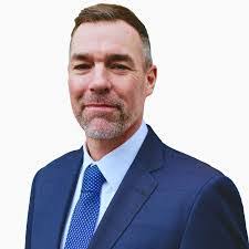 Scott Larue's Instagram, Twitter & Facebook