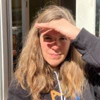 Alison Barry's Instagram, Twitter & Facebook