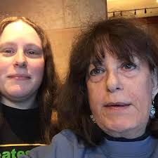 The Greatest Guide To Drying Herbs: A Beginners Guide To Growing & Drying  Herbs At Home eBook : Maxwell, Sonia: Amazon.in: Kindle Store