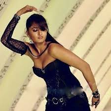 Cute anushka shetty at raghavendra rao's son wedding reception. Anushka Shetty Instagram Picuki Anushka Shetty Hd Wallpapers And Photos Anushka Shetty Spicy Legs Show Dancing In Black Short Dress Celebrities At Charity Fashion Show By Smile Foundation Anushka