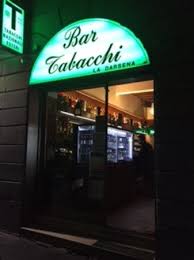 El primer bar hecho con containers y materiales reciclados. Bar Tabacchi La Darsena Da Peppuccio Milan 2021 All You Need To Know Before You Go With Photos Tripadvisor
