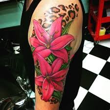 However, the meaning has now changed, and every next person wishes to have a tattoo inked. 150 Small Lily Tattoos Meanings Ultimate Guide August 2021
