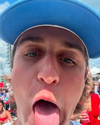 christinefortenberry1 loves America