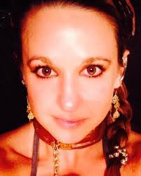 Natalie Diel's Instagram, Twitter & Facebook