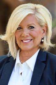 Wendy Meier's Instagram, Twitter & Facebook