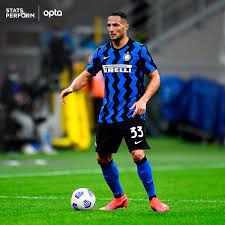 ⚫ @inter football player ‍✨ @caveauditradizioni danidambro33@gmail.com ➡️ @starsonfield. Optapaolo On Twitter 6 Danilo D Ambrosio Is The Only Inter S Player To Have Scored At Least 2 Goals In Each Of The Last 6 Serie A Campaigns Faithful Genoainter Https T Co 2llo6dd8mv