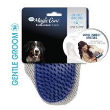 Pet love is a mobile pet grooming service that grooms your pet at the convenience of your own home or office. Magic Coat Professional Series Love Glove Dog Grooming Glove