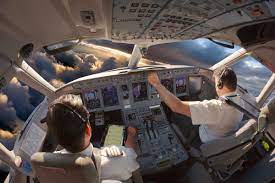 Pilots to move by offering them a chance to make more money. Airline Pilot Salary How Much Do Pilots Make Thrust Flight