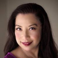 Nancy Deleon's Instagram, Twitter & Facebook