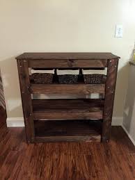 Pallet Stand Can Be Used For Bookshelf Shoe Rack Entry Table Console Table E Bookshelf Console Entry In 2020 Shoe Rack Entry Table Entry Table Console Table