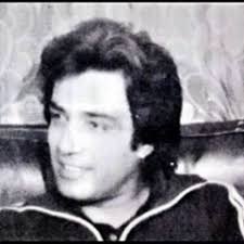 Listen to Lawangina par sang sang ra wawra by Khilji Raees Ahmed in  mandkhil playlist online for free