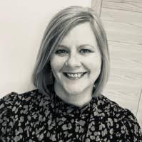 200+ "Paula J." profiles