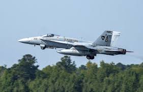 U S Navy Says Goodbye To A Legendary F A 18c Hornet Jet
