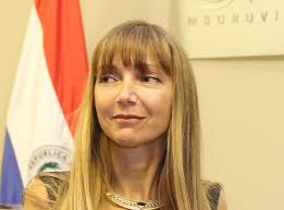 Bethania Rivas (@betharivas)