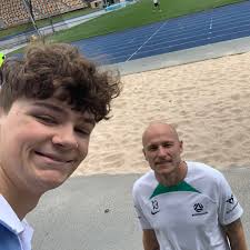 01 jdm wrx. I think it's boost creep. Car is tuned to 15 psi so should be  stopping at 1 bar right?. It jutters real bad while in boost and sometimes  before