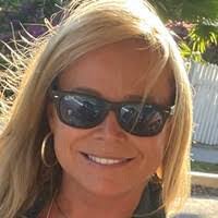 Cassie Meredith's Instagram, Twitter & Facebook