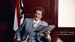 Отец мальчика работал фермером, а мать была домохозяйкой. Film Mesyaca Narod Protiv Larri Flinta Milosha Formana Stati Na Kinopoiske