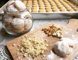 Kue putri salju ini tidak sulit untuk dibuat. Dwwzig7mgp4dxm