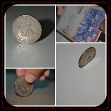 Syiling 20 sen 1970 ini sangat dicari oleh pengumpul duit lama (collector duit lama) di malaysia kerana duit syiling ini sangat sukar dijumpai disebabkan itu syiling 20 sen 1970 sangat sukar ditemui. Earth Now And Ever Terkini Harga Duit Lama Melonjak 2018