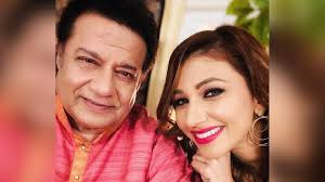 Viral pink banget cok, andai punyaku tidak pink menjadi fyp yang sedang viral ditiktok saat ini. Anup Jalota Points A Gun At Jasleen Matharu In Viral Tiktok Video Watch Hindustan Times
