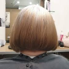 The two ends of the comb create varying degrees of tension and control of the perimeter outline. A Line Bob Haircut Tutorial Video By Hairbizz69 Hotmail Com Mhd