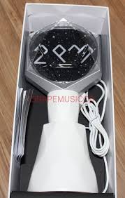 And it can produce a variety of lighting and control through the application, you can interactively use. Kpopgate Com Kpopgate K Pop Music New Music Cd Dvd Korea Music Drama Soundtracks And Bestselling K Pop Albums And Singles From Located In South Korea Free Gift Kpop