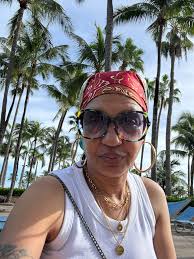 Introduction and photo share