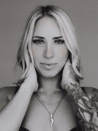 Larissa Lamonde (@missmama_fit) • Instagram photos and videos