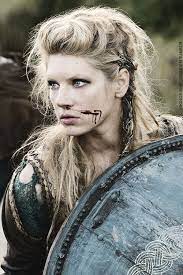 Moved To Vikingshistory Tumblr Com Viking Hair Lagertha Hair Lagertha
