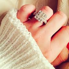 It's an oval shaped sparkler on a thin band, and it's absolutely gorgeous. Teen Mom Daily Engagement Wedding Rings