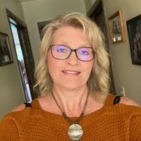 Elissa Robinson Email & Phone Number