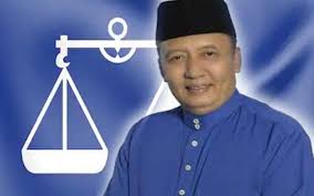 Ketua umno bahagian machang/ ahli parlimen machang (p029). Ahmad Jazlan Sudi Beri Peluang Kepada Pas Nth Qibord