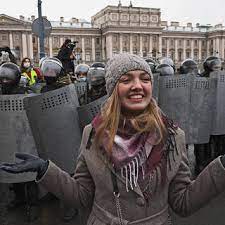Последняя легальная протестная акция штабов по всей россии и за рубежом в среду, 21 апреля, прошли протесты в поддержку алексея навального. Kak V Rossii Proshli Nesankcionirovannye Akcii Protesta 31 Yanvarya Politika Rossiya Lenta Ru