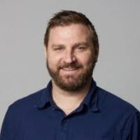 Stephanie Vipond's Instagram, Twitter & Facebook