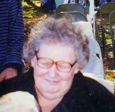 Had to share my new-to-me Lena Boone creation 🥰. She will be missed.