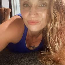 Need help moving a king-size mattress and other items near highland rec  center to copper penny grill?