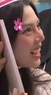 Muội sinh nhật vui vẻ, tuổi mới nhìu sức khoẻ, ra nhiều nhạc và mải xênh  nhé!!!! iuu