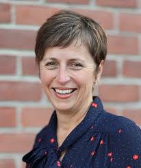 Community Foundation Announces Transition as President and CEO Sets Sight 