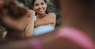 Despite Offering So Many Benefits Arm Circles Are Considered A Dangerous Type Of Stretching By Many Experts Why Is Arm Circles Stretching Exercises Dangerous