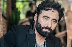 Info su federico zampaglione biografia filmografia discografia video foto citazioni curiosità frasi celebri news carriera. Incontri A Venezia75 Federico Zampaglione Xl Repubblica