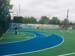 Closest public toilets bethnal green library (100m) no water fountain currently. Open Basketball Courts In London Right Now Squadz